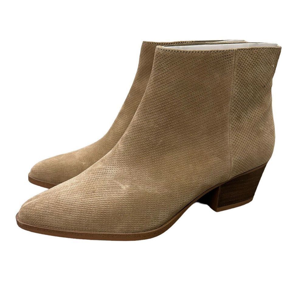 Michael Shannon Lesley Tan Beige Leather Bootie Heels Size 11 Women’s New - Picture 1 of 13